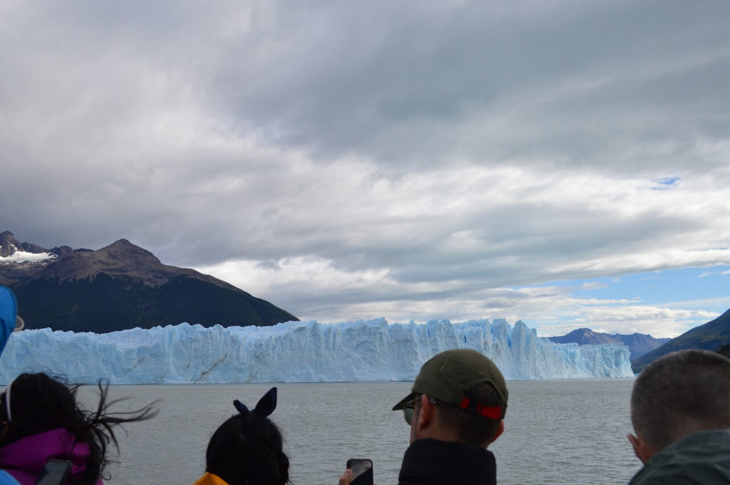 Los Glaciares National Park の船からの風景