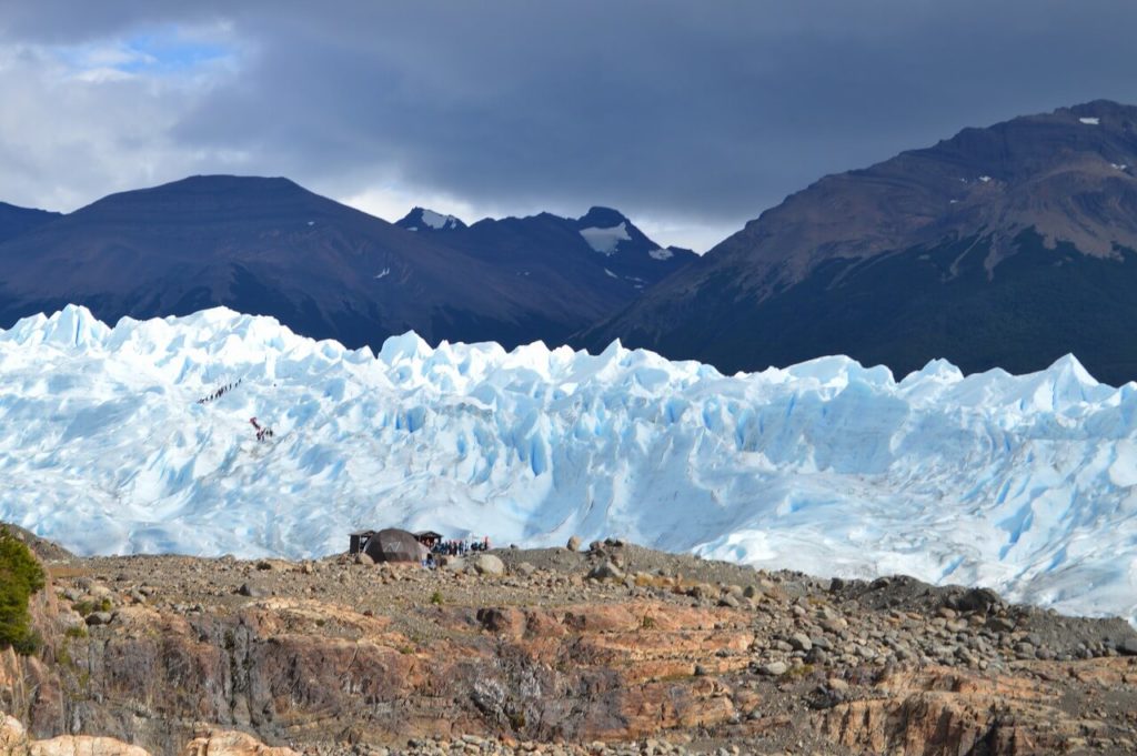 ロス・グラシアレス国立公園のペリトモレノ氷河